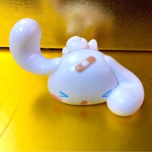 HELLO KITTY 2022 SANRIO CHARACTER CINNAMOROLL MASCOT CAPSULE VINYL TOY JAPAN 2”